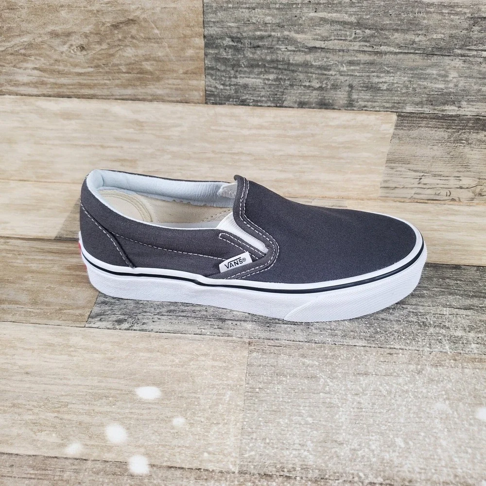 Vans Classic Womens Sz 5.5 Comfort Charcoal Round Toe Slip-On‎ Sneakers